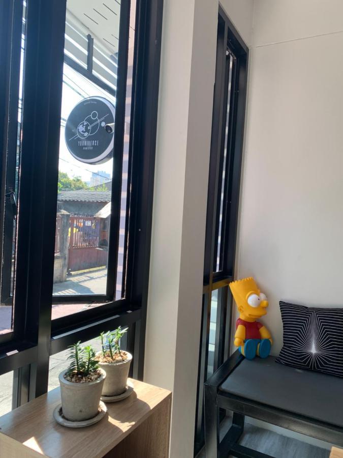 Youniverse Homestay Chiang Mai Esterno foto