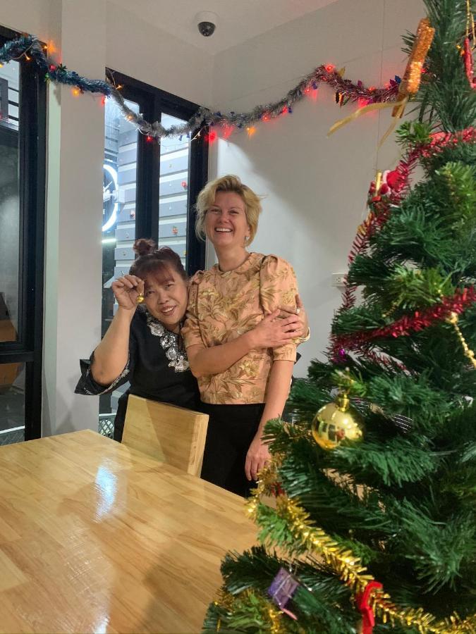 Youniverse Homestay Chiang Mai Esterno foto