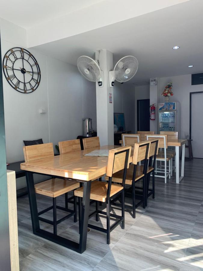 Youniverse Homestay Chiang Mai Esterno foto